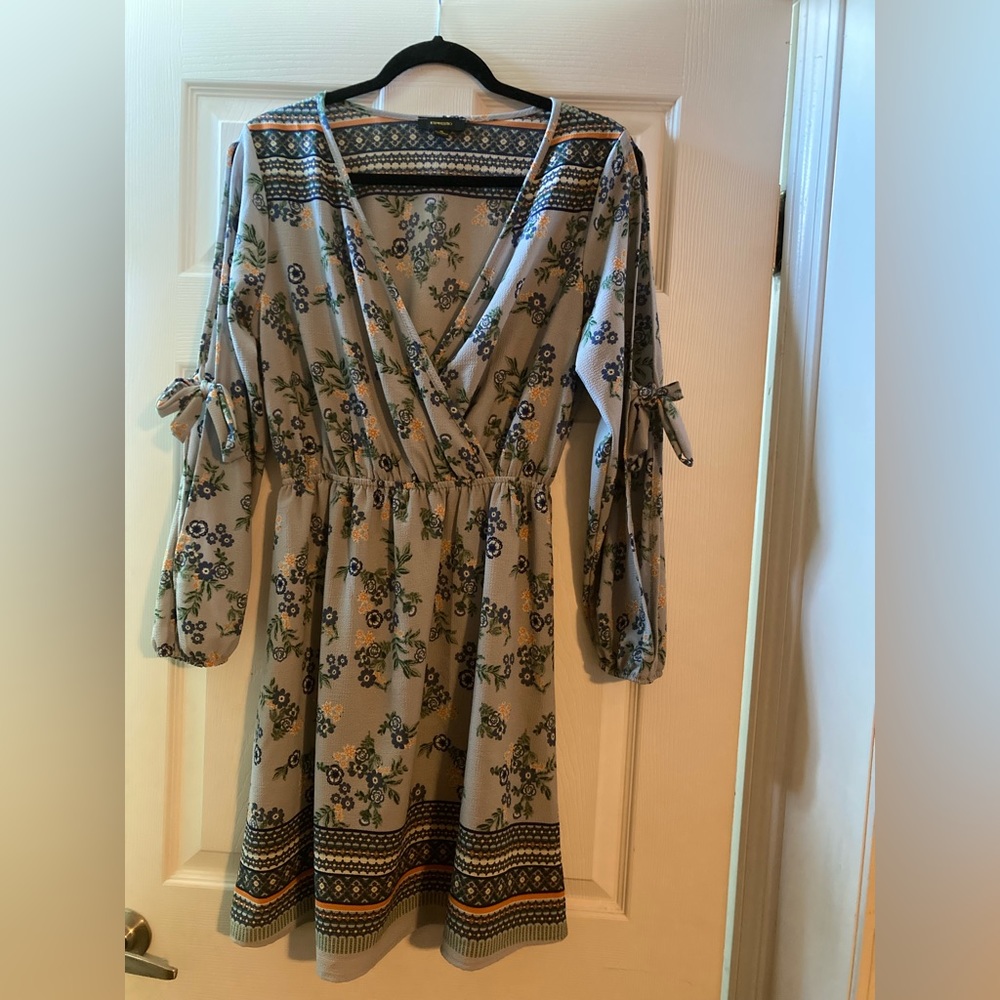 Long, open-sleeved Boho dress size M